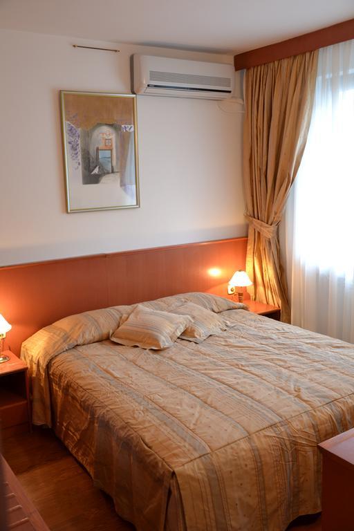 Hotel Dva Bisera Lagadin Ngoại thất bức ảnh