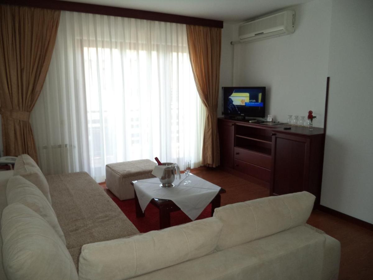 Hotel Dva Bisera Lagadin Phòng bức ảnh